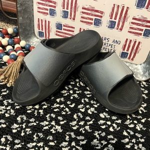 Oofos slides Ooah sports flex unisex W9 M7